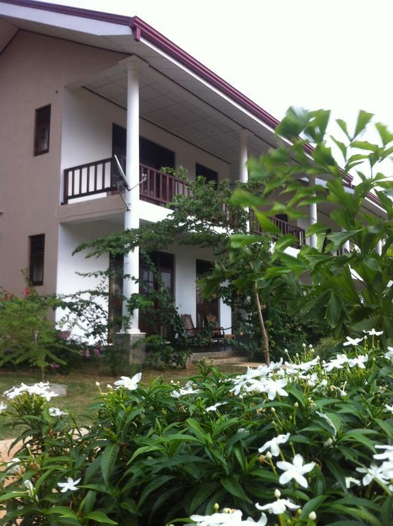 Hotel Goddess Garden Sigiriya Exterior foto