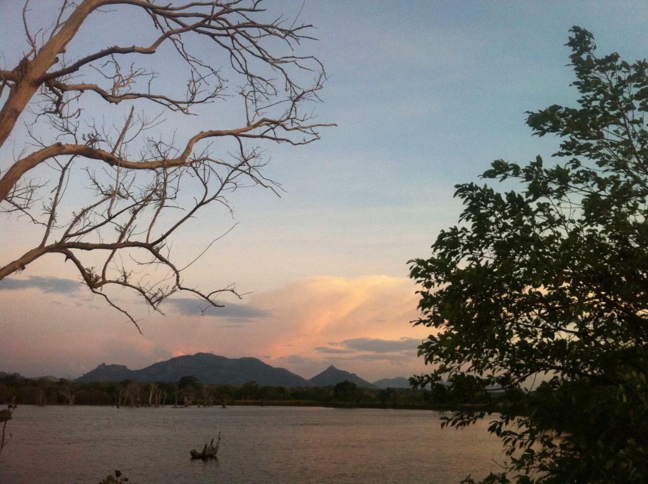 Hotel Goddess Garden Sigiriya Exterior foto