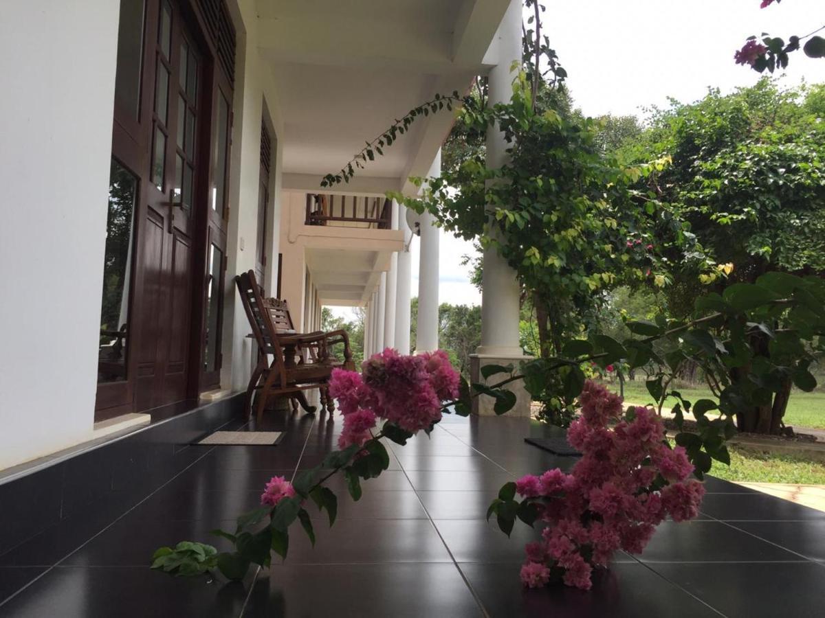 Hotel Goddess Garden Sigiriya Exterior foto